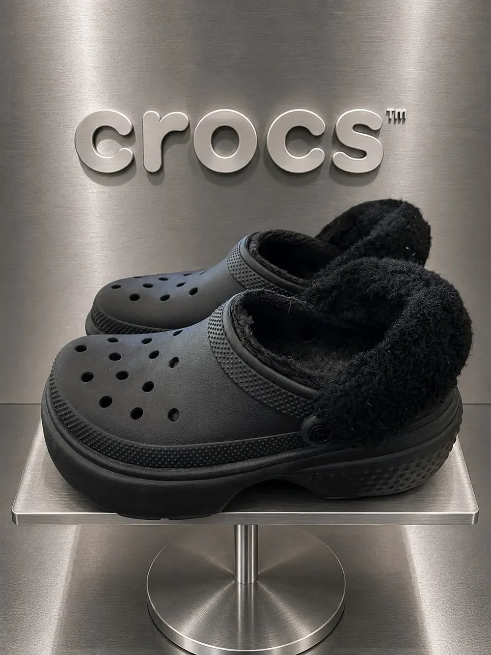 Crocs Mammoth EVO Clog Black Black Fleece Lined M8 W10 Style 12878